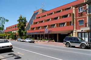 Adelaide Meridian Hotel