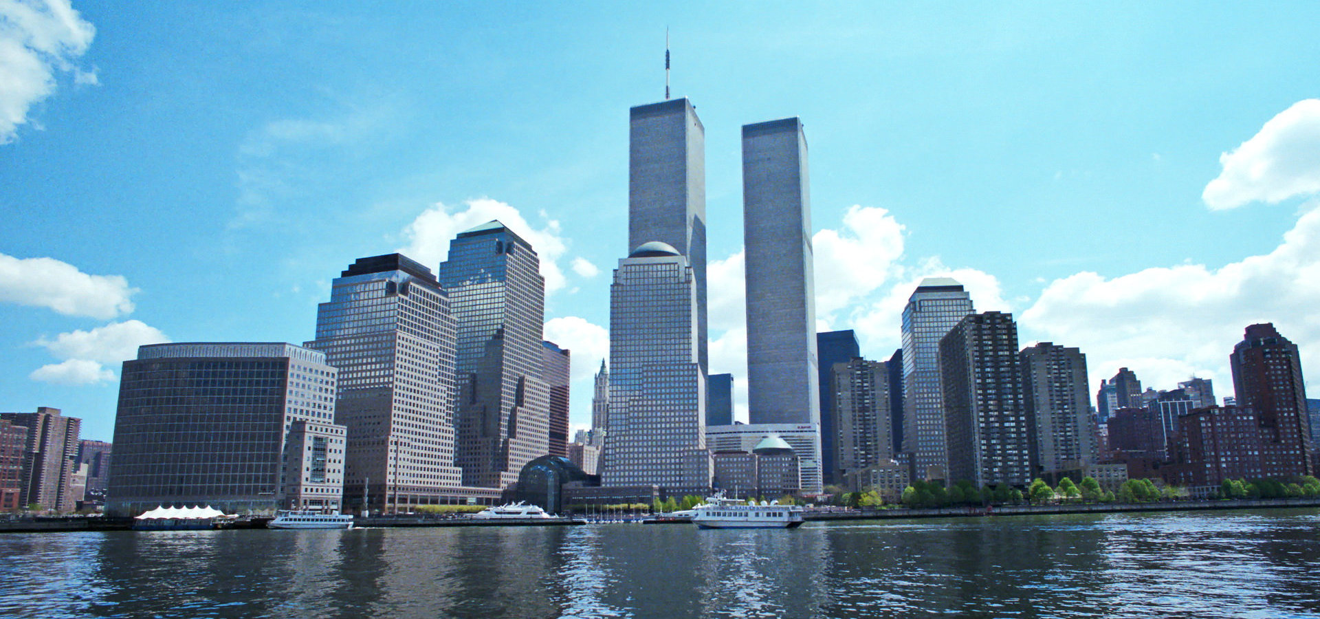 Financial District vom Wasser aus - New York 1999